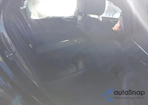 2019 Audi A4 45 Premium z USA, uszkodzony, nr VIN WAUENAF47KA013104